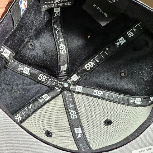 New Era NBA Cleveland Cavaliers Leather Fitted Cap Hat Black Red Gold 7 1/4 New - Picture 10 of 12